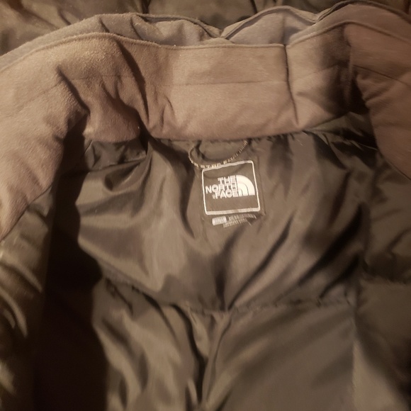 Northface Winter Coat - Picture 3 of 3